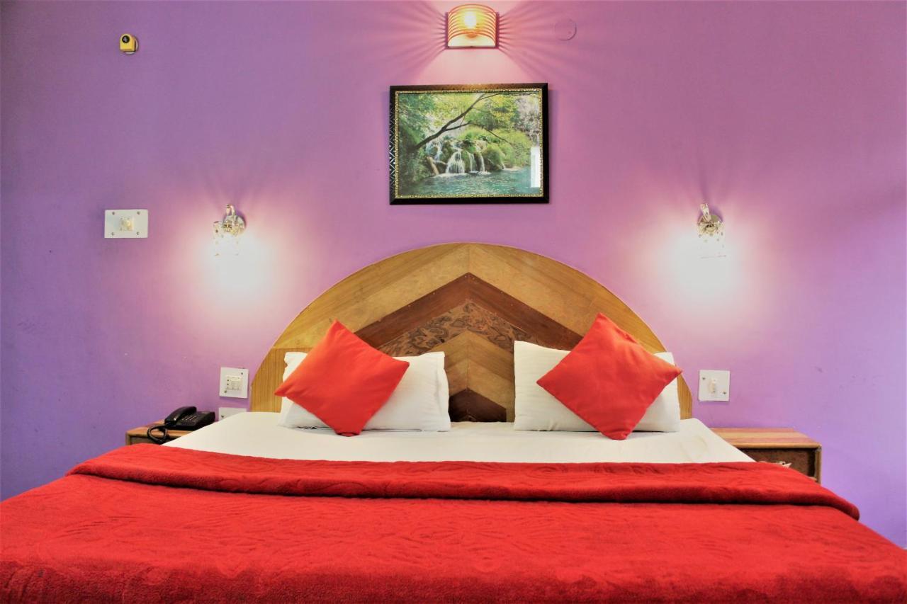 Hotel Ocean Inn 马拉里 外观 照片